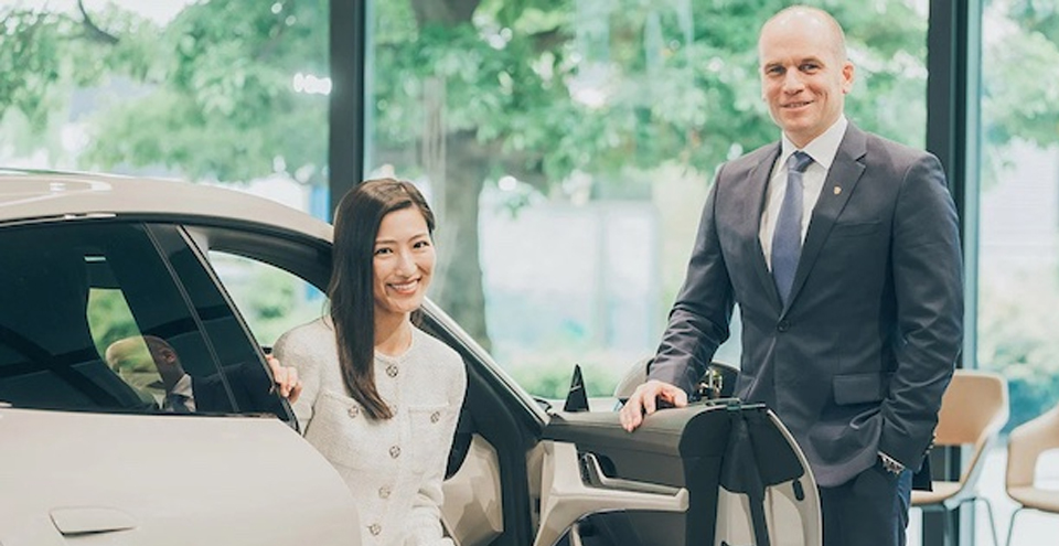 CEO Discussion - Philip von Plessen Porsche Japan President and Reimi Yano HAVARY'S President